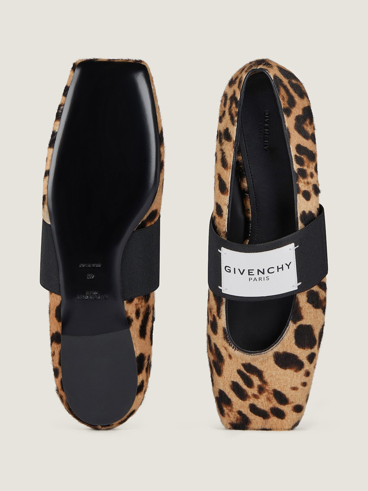 [Givenchy] Flat shoes SS26 BE5010E2FY007