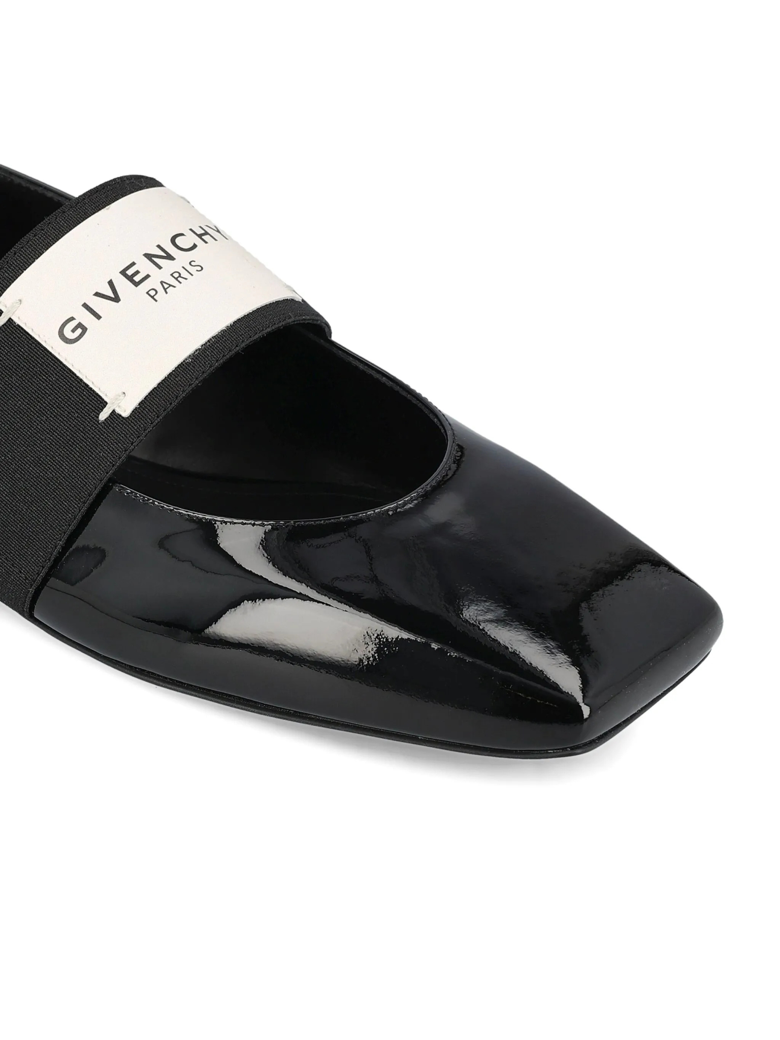 [Givenchy] Flat shoes SS26 BE5010E2FF001