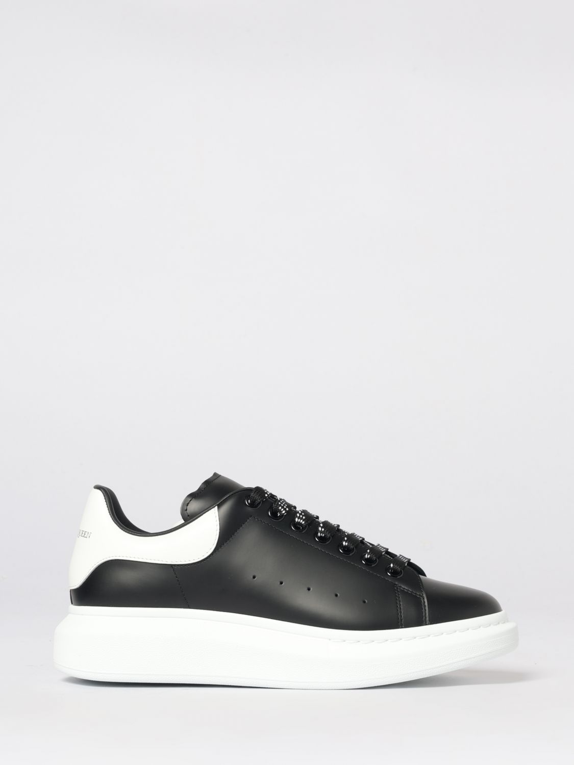 [McQueen] Sneakers SS26 553680WIAIG 1070