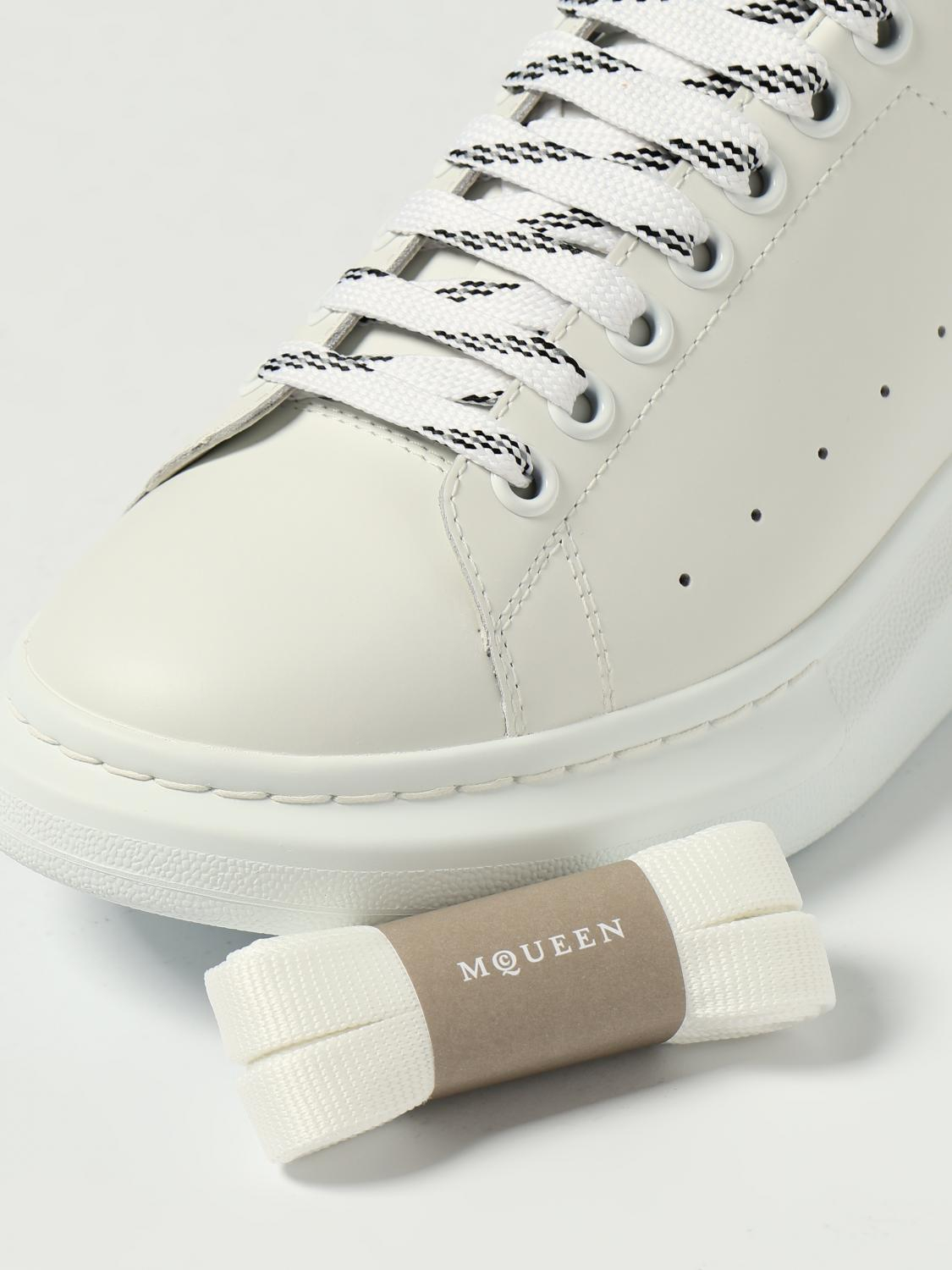 [McQueen] Sneakers SS26 625156WIAII 9074