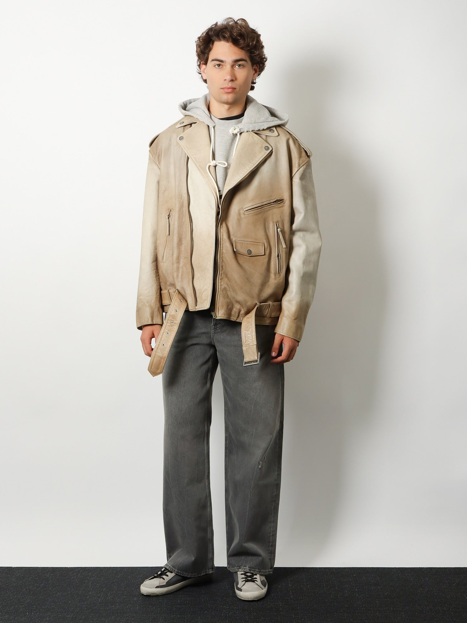 [GOLDEN GOOSE DELUXE BRAND] Hoodie SS26 GUP02545P00238160513