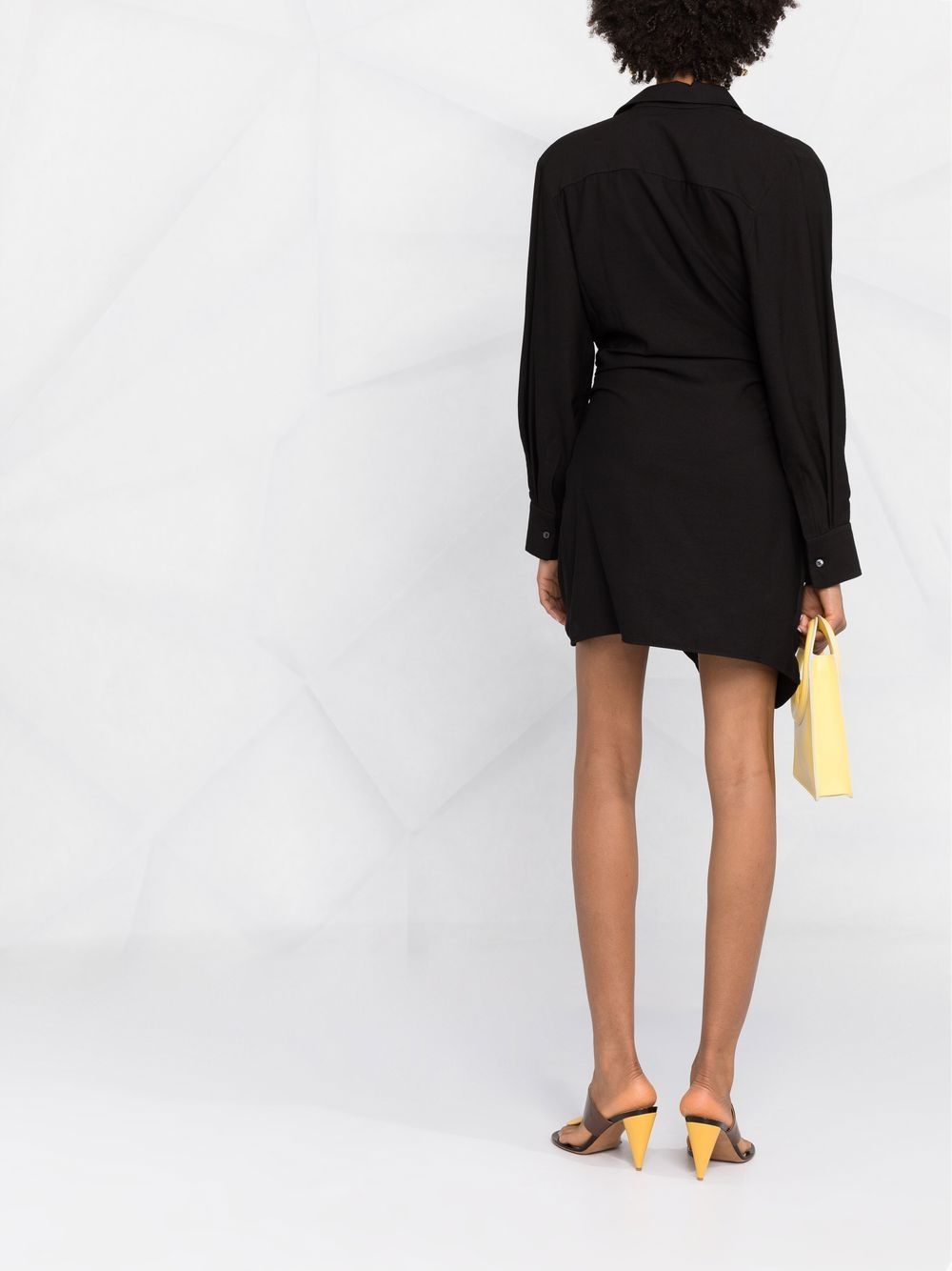 JACQUEMUS 213DR009 1020990