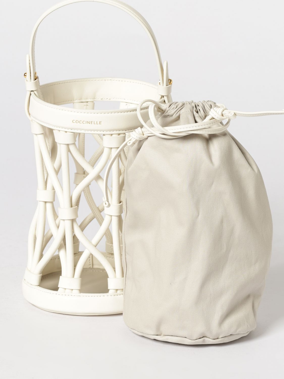 [Coccinelle] Tote bag SS26 E1U2P230101 N17