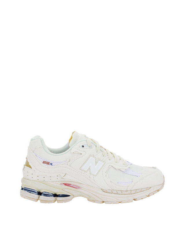 2002R Sneakers