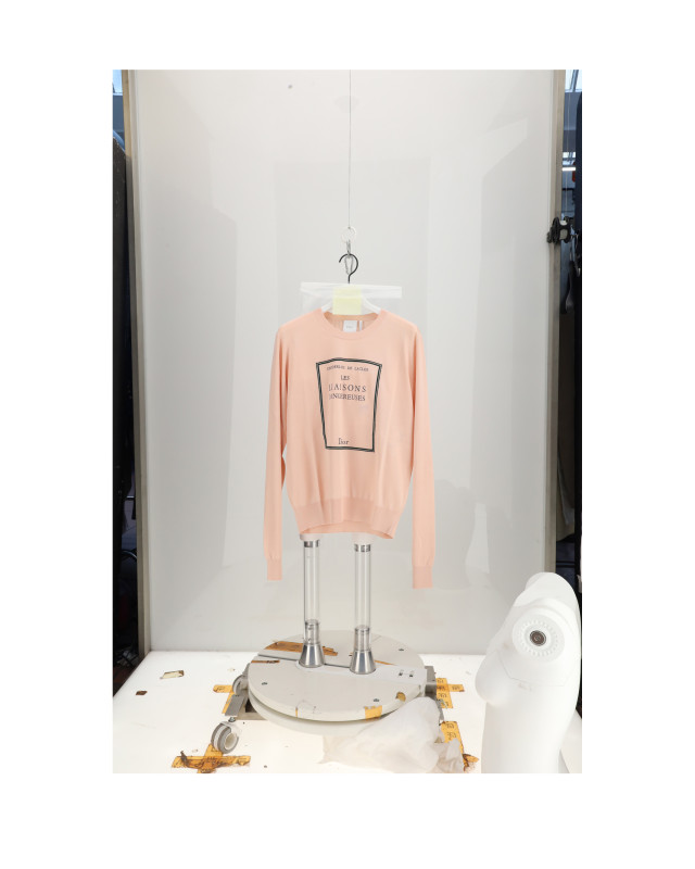 PULLOVER COVERBOOK