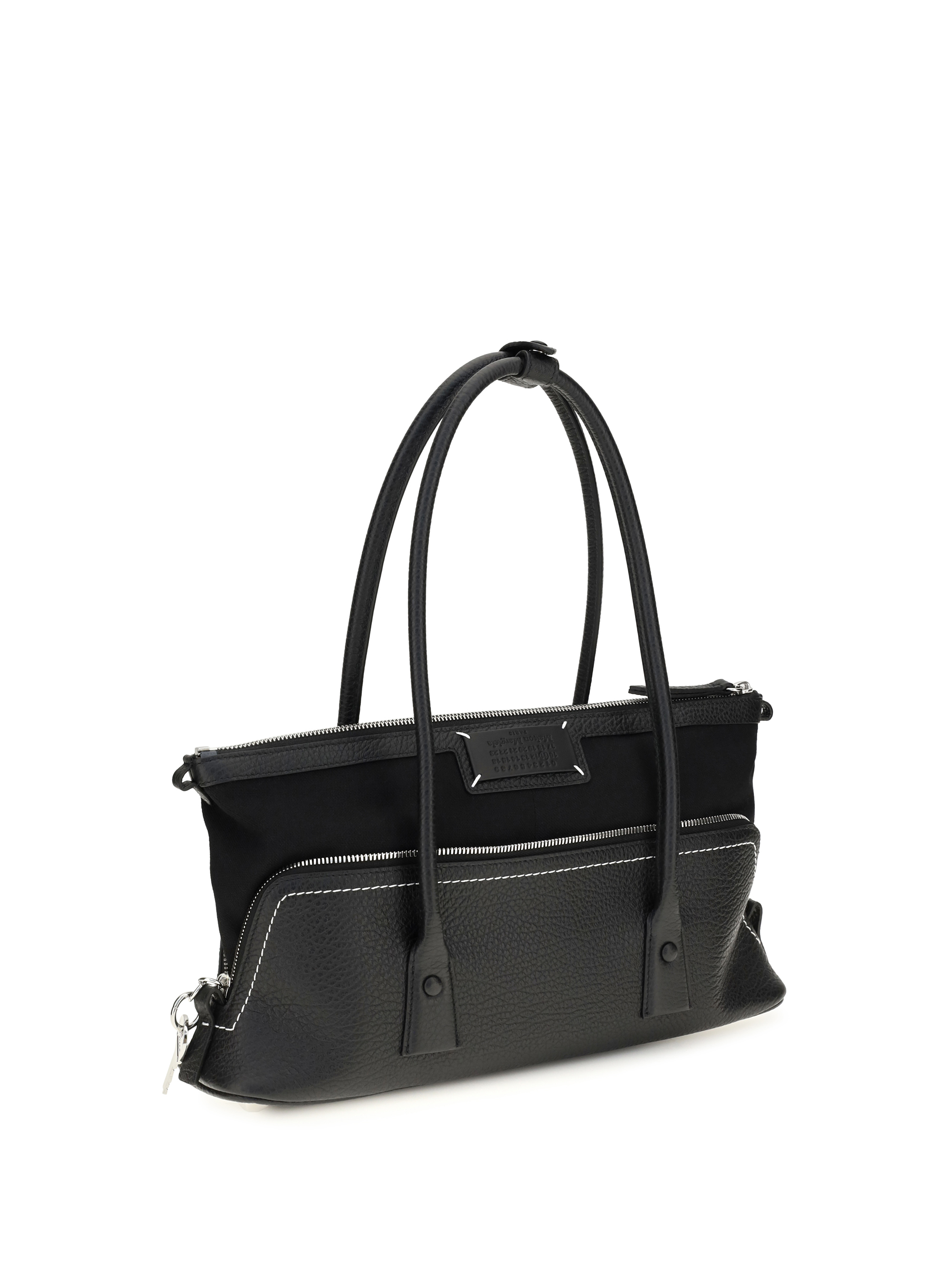 5AC Shoulder Bag in leather with logo