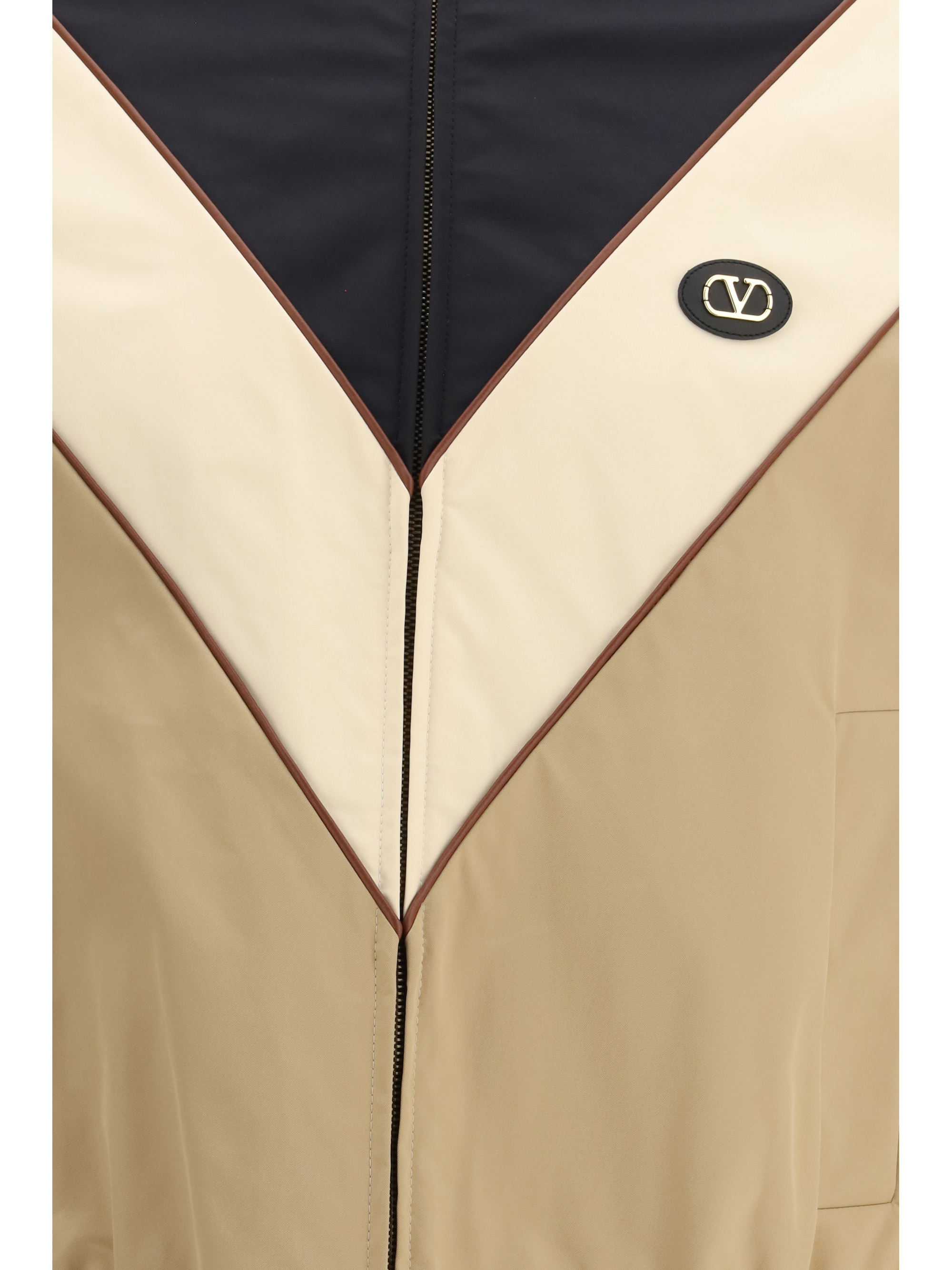 Nylon hooded windbreaker Jacket
