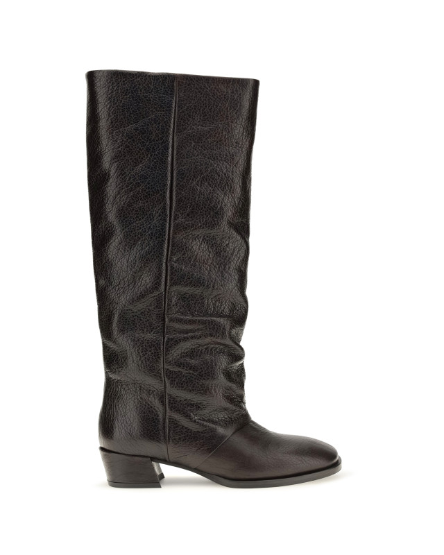 High leather Boots