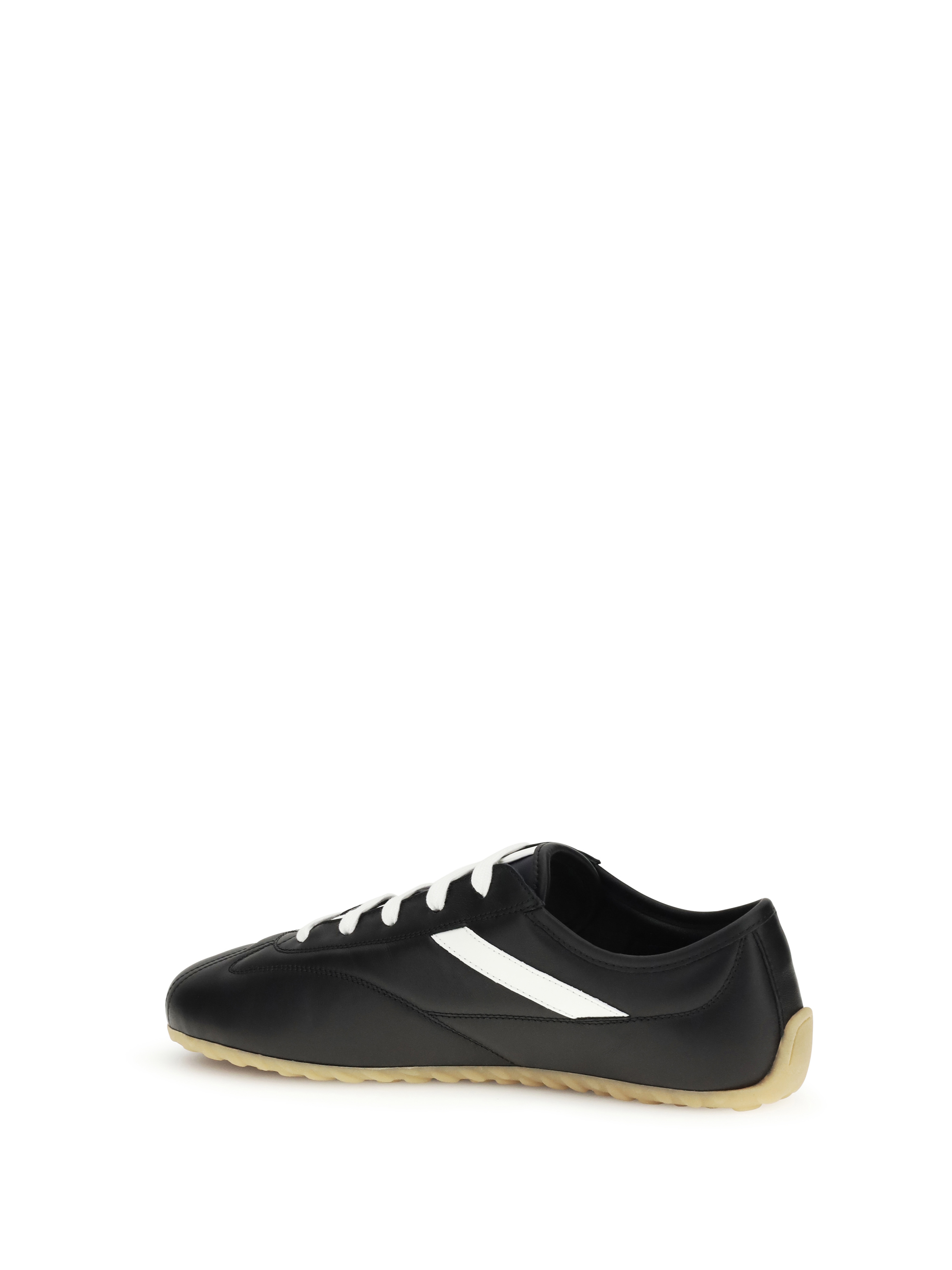 Low Boxer Sneakers