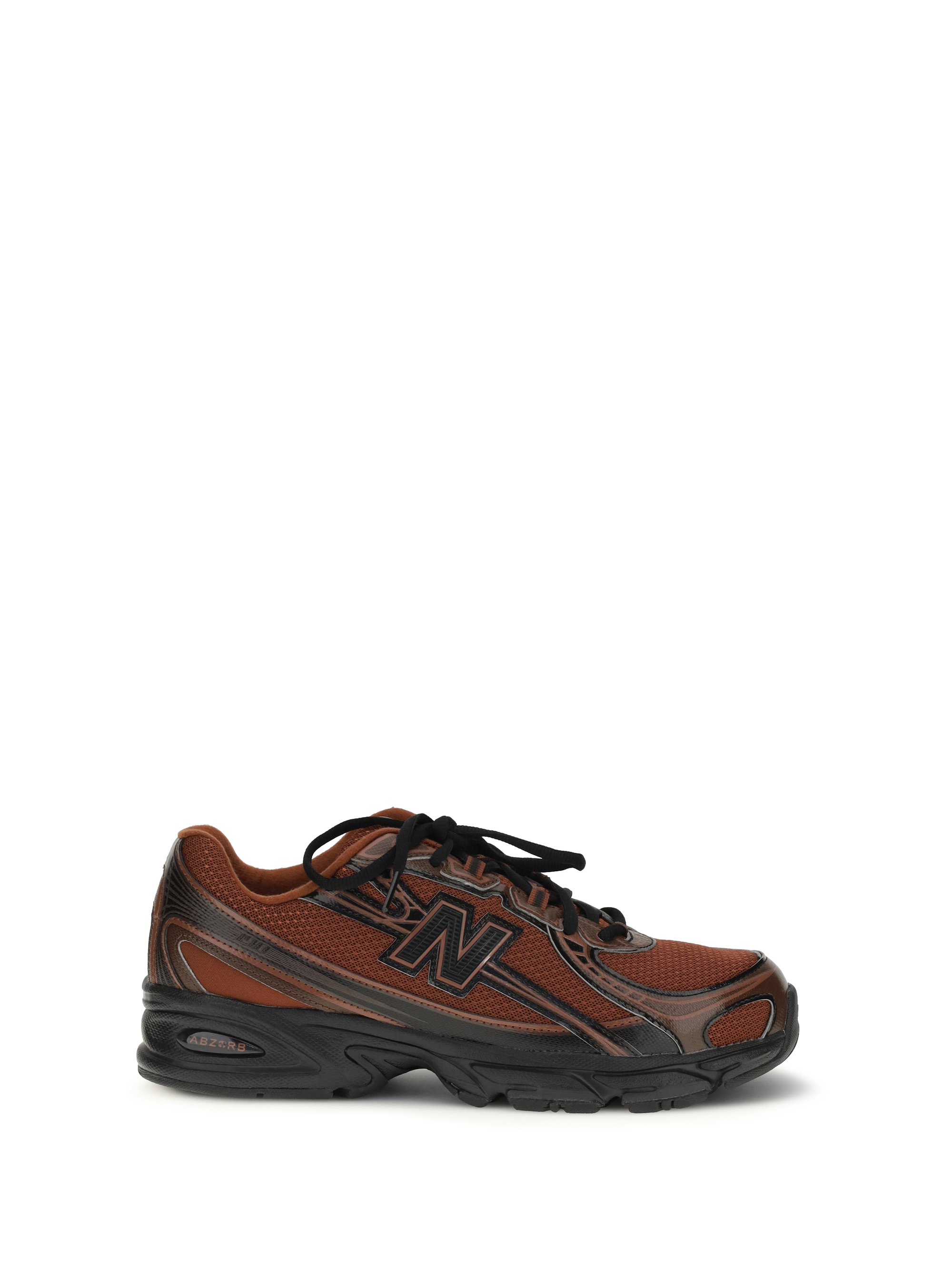 740 Sneakers
