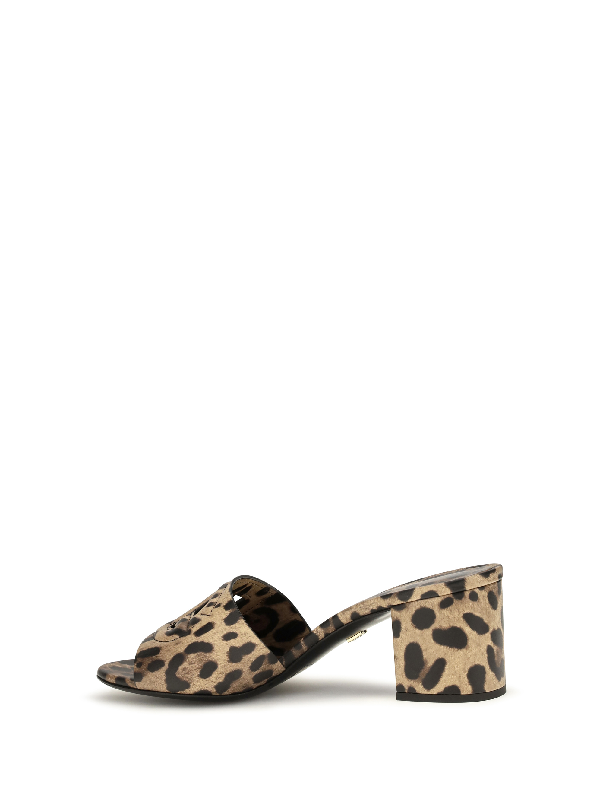 Leopard print leather Mules