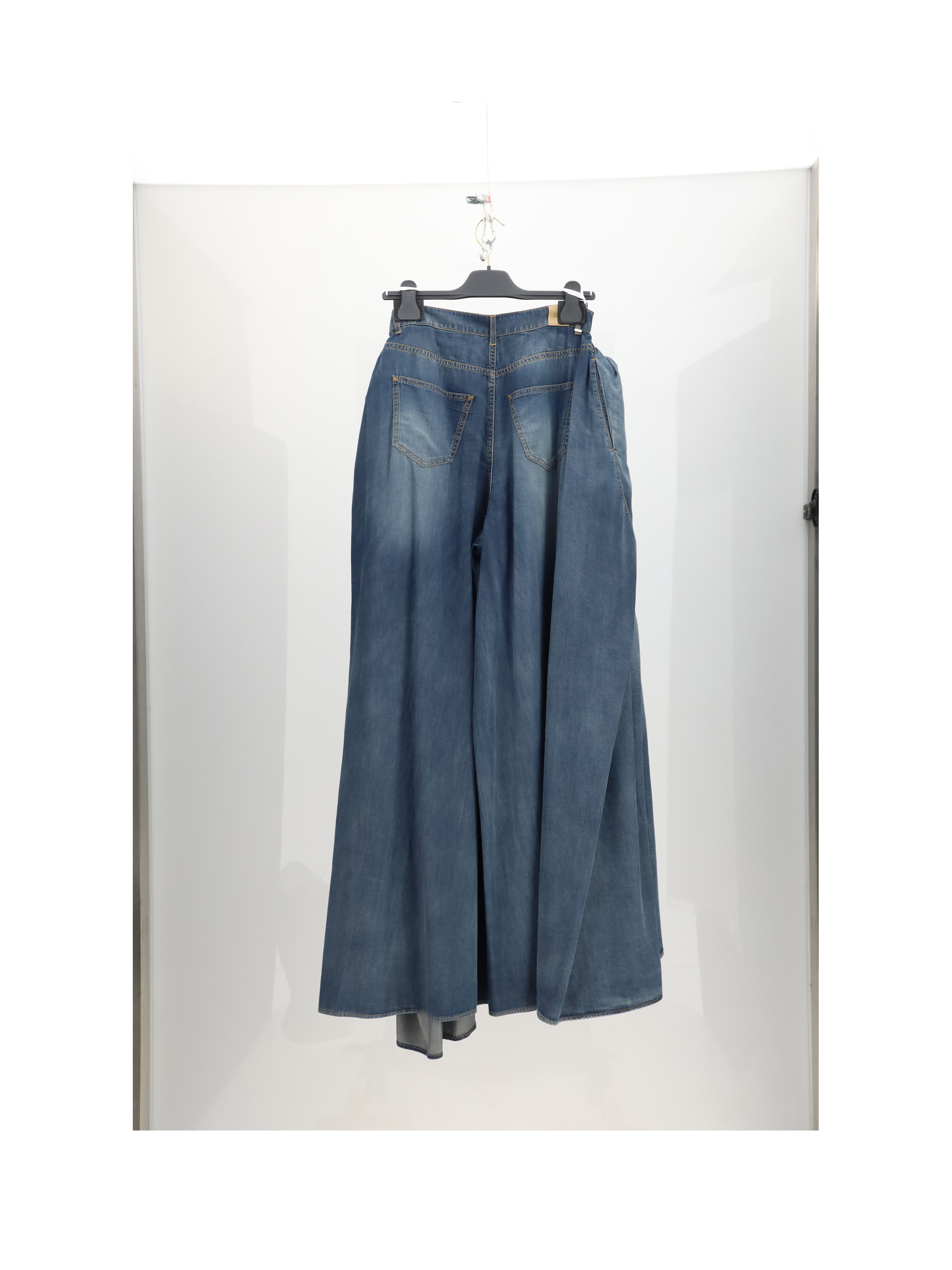 PANTA DENIM MUST BUY