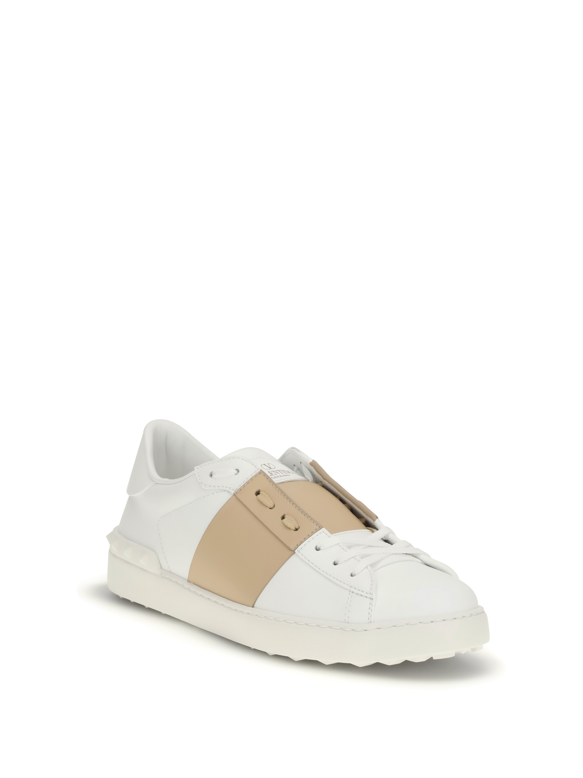 Open Sneakers