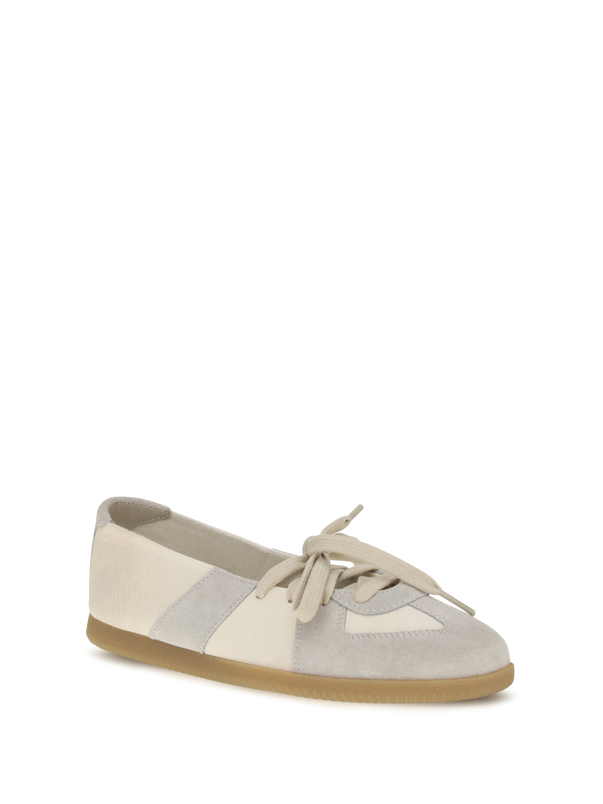Lace-uo Ballerinas
