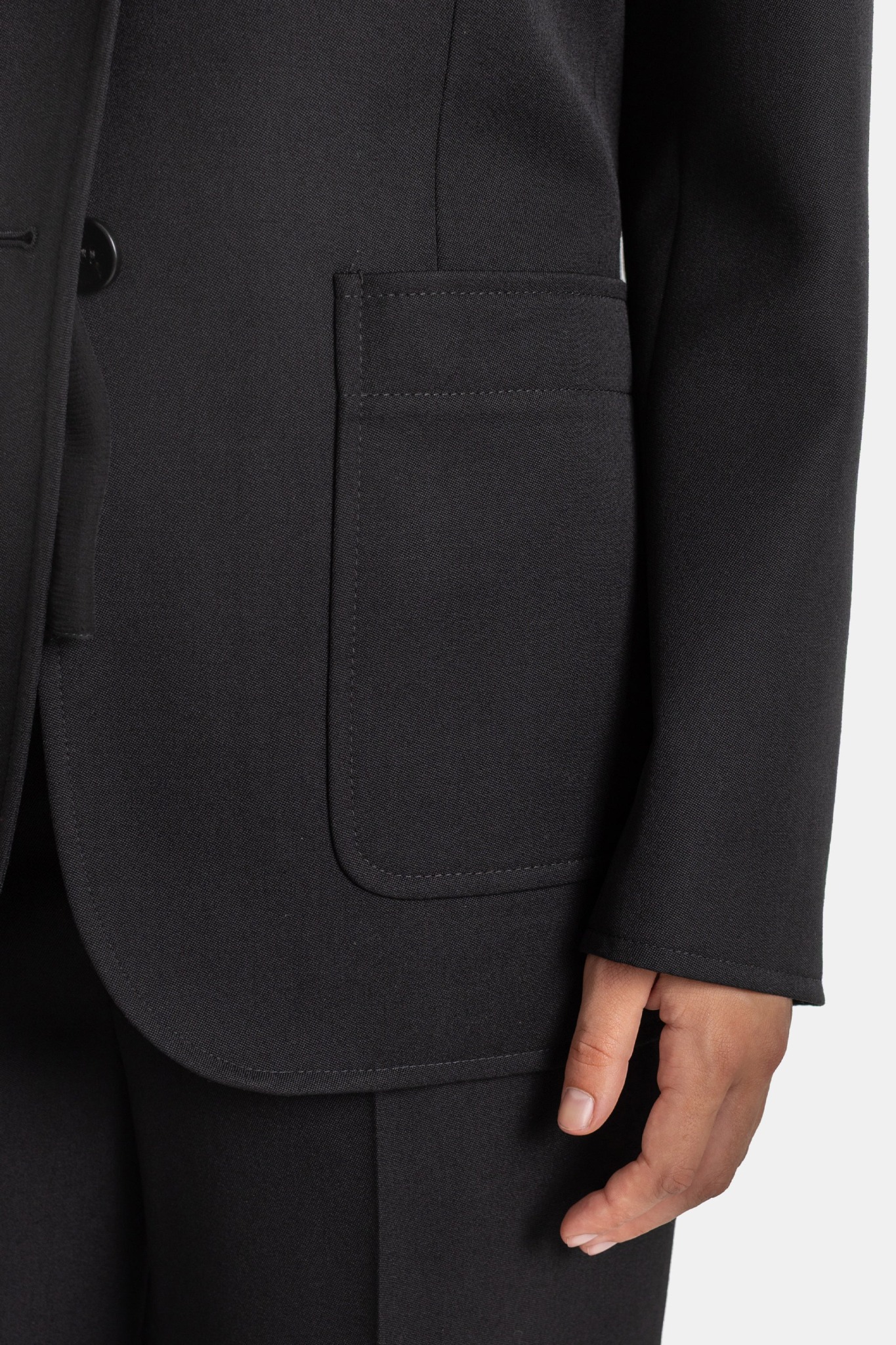 [Chloe] Blazer FW26 CH26AVE77067