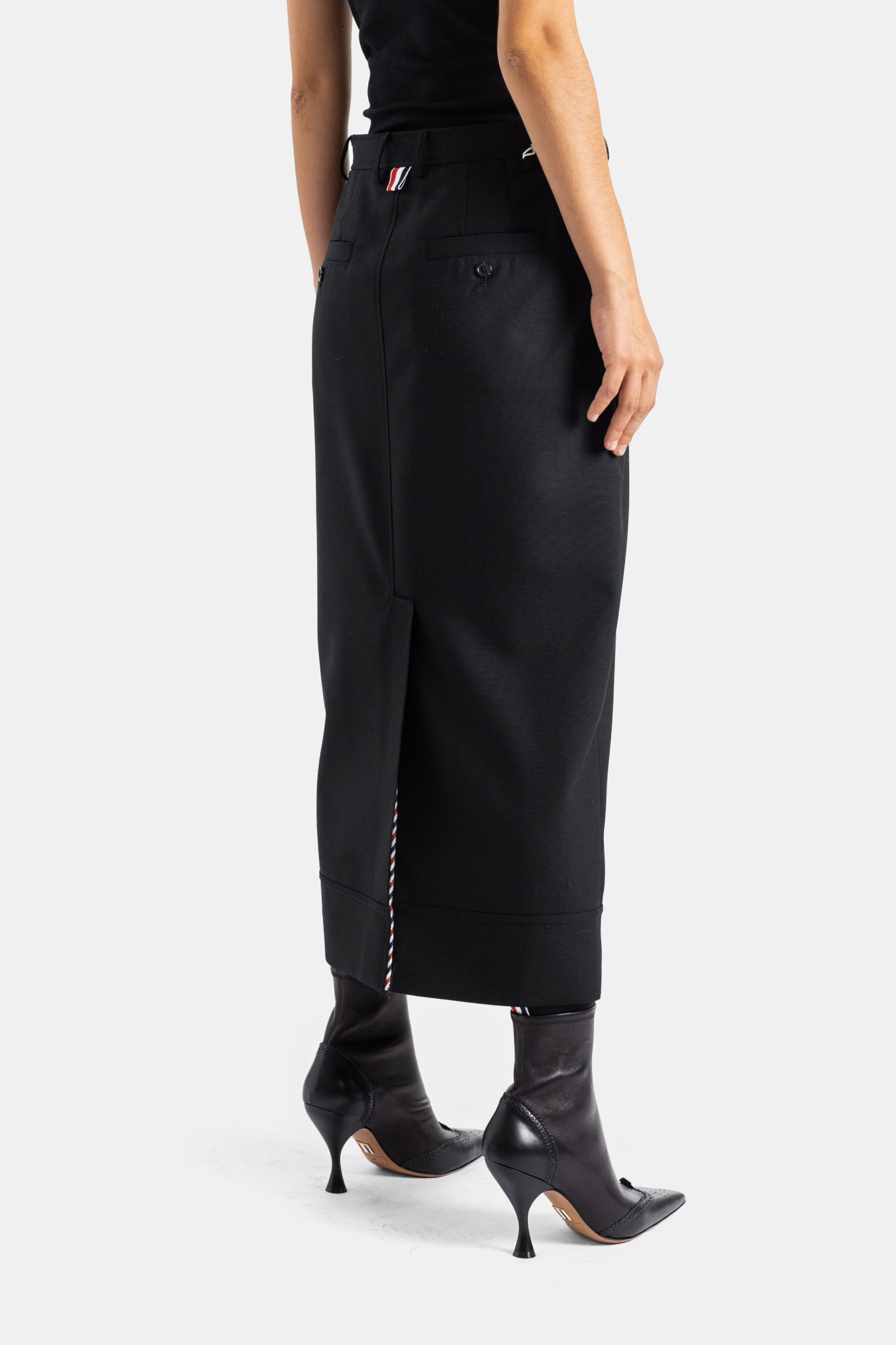 [Thom Browne] Long skirt FW26 FGCA32H-F1199