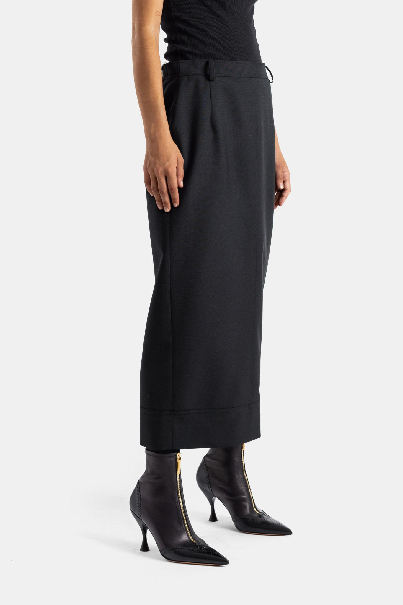[Thom Browne] Long skirt FW26 FGCA32H-F1199