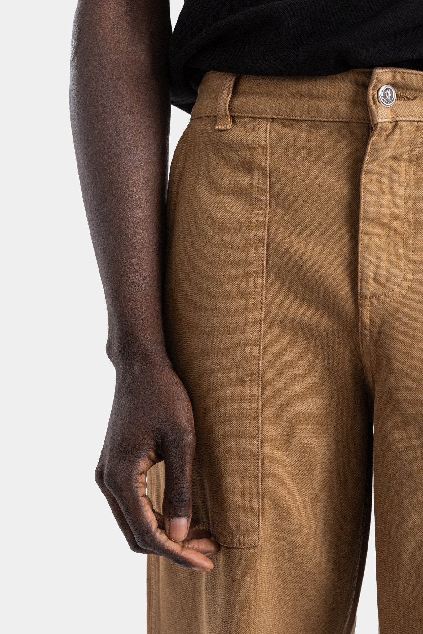 [Moncler] Trousers SS26 L1093 2A00003 - 5999H