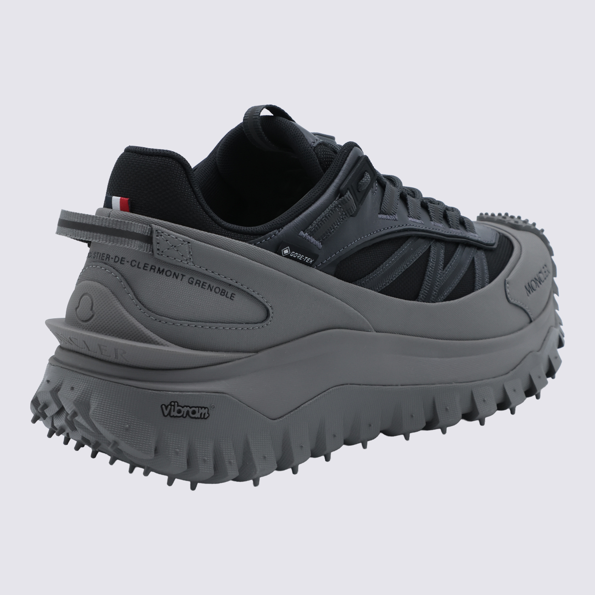 [Moncler] Sneakers FW26 L209A4M00120M7208926