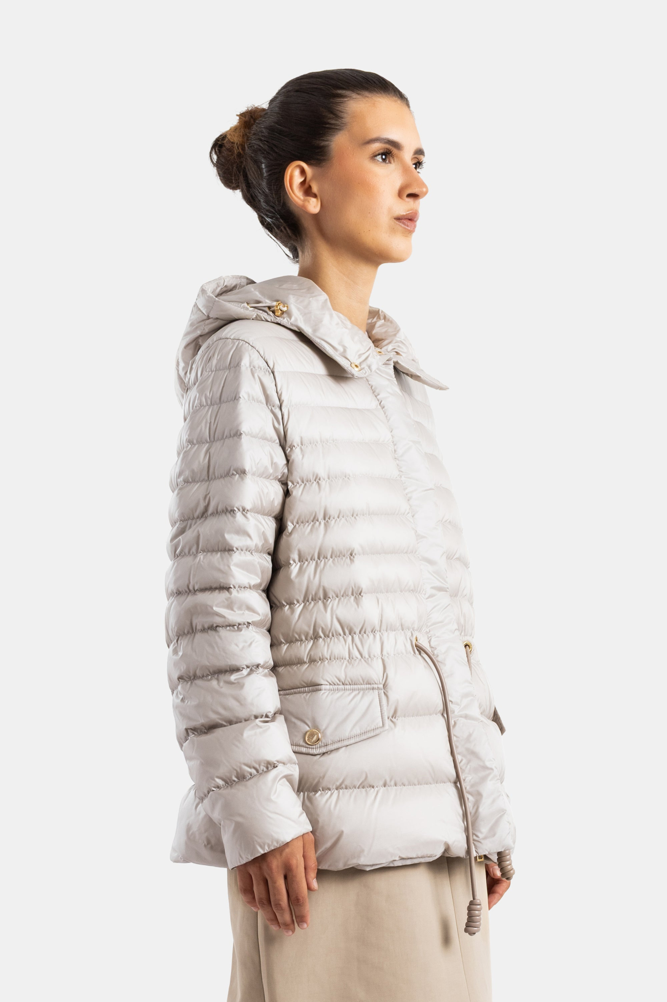 [Moncler] Down jacket FW26 L2093 1A00157 - 597YF