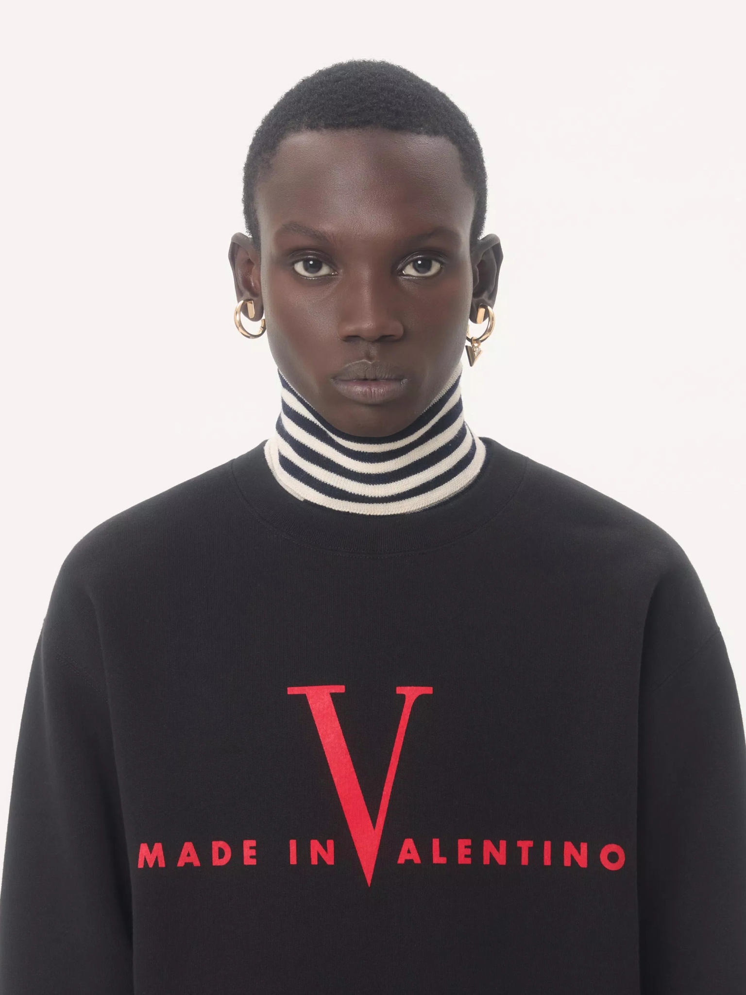 [Valentino Garavani] Sweatshirt SS26 8V3MF28RBCU0NR