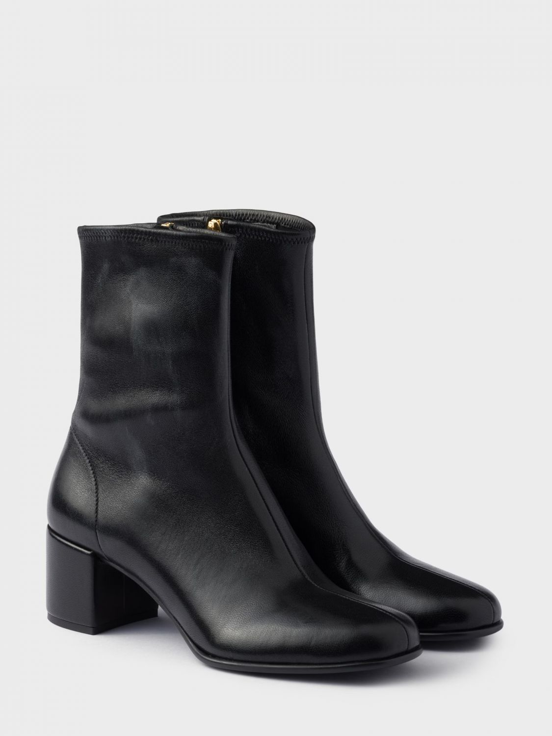 [Prada] Boots FW26 1U233OL68 F0002