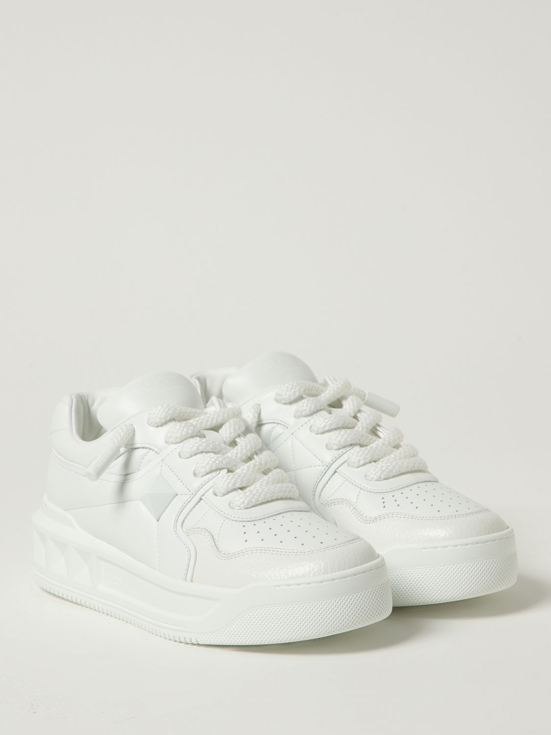 [Valentino Garavani] Sneakers SS26 7Y2S0G37XTM 0BO