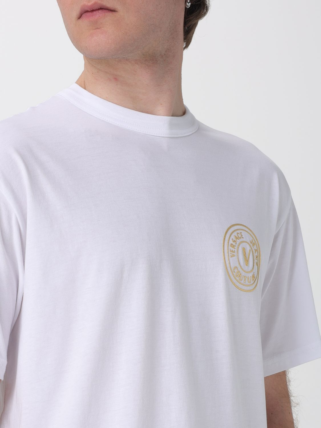 [VERSACE JEANS COUTURE] T-shirts Short Sleeve SS26 80GAHT04CJ00T G03
