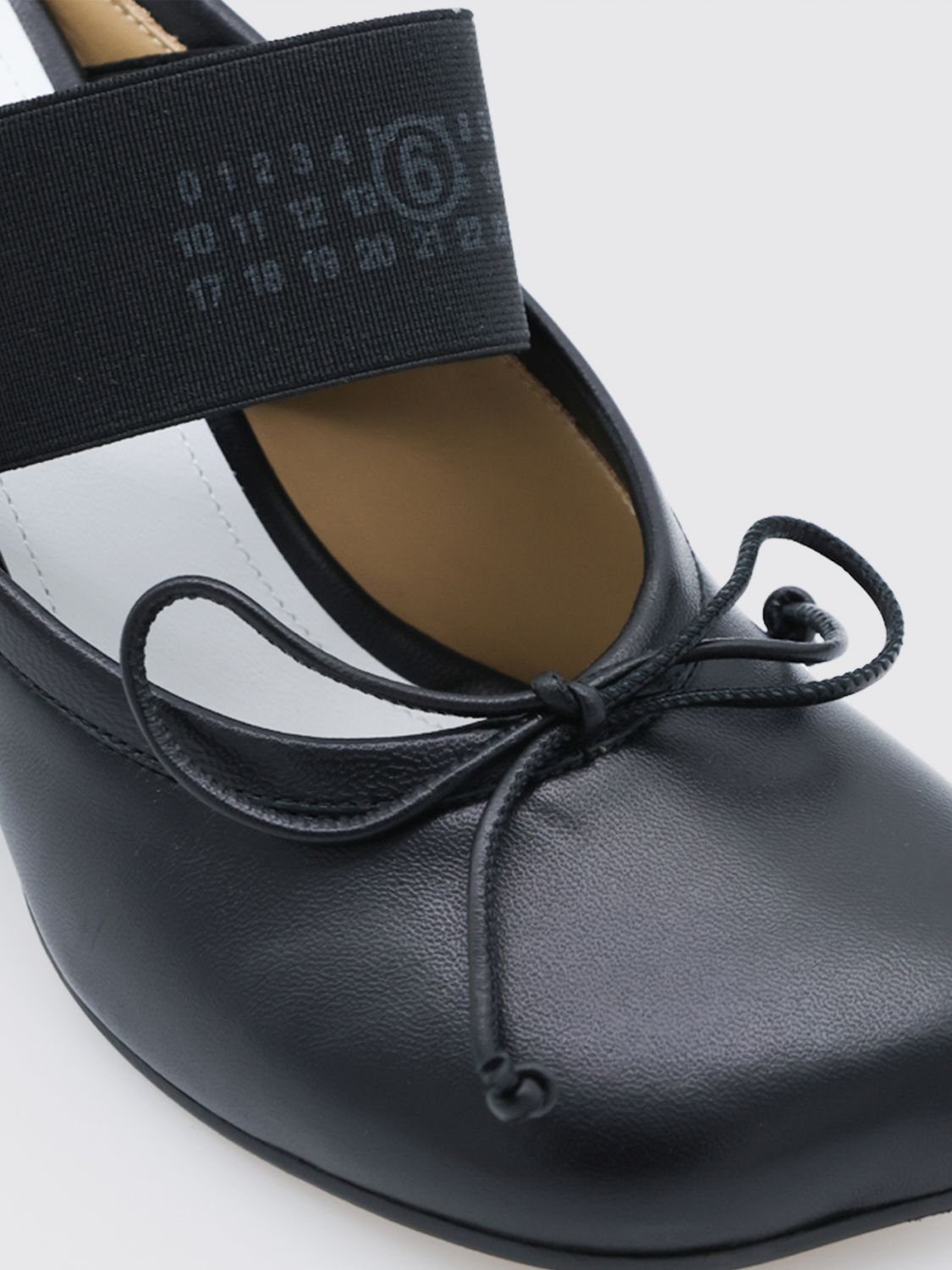 [MM6 Maison Margiela] Pumps FW26 S59WP0210P3628 T8013