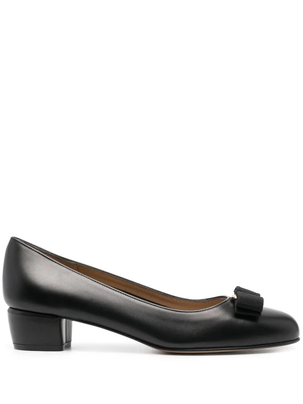 [Salvatore Ferragamo] Pumps FW26 0765658