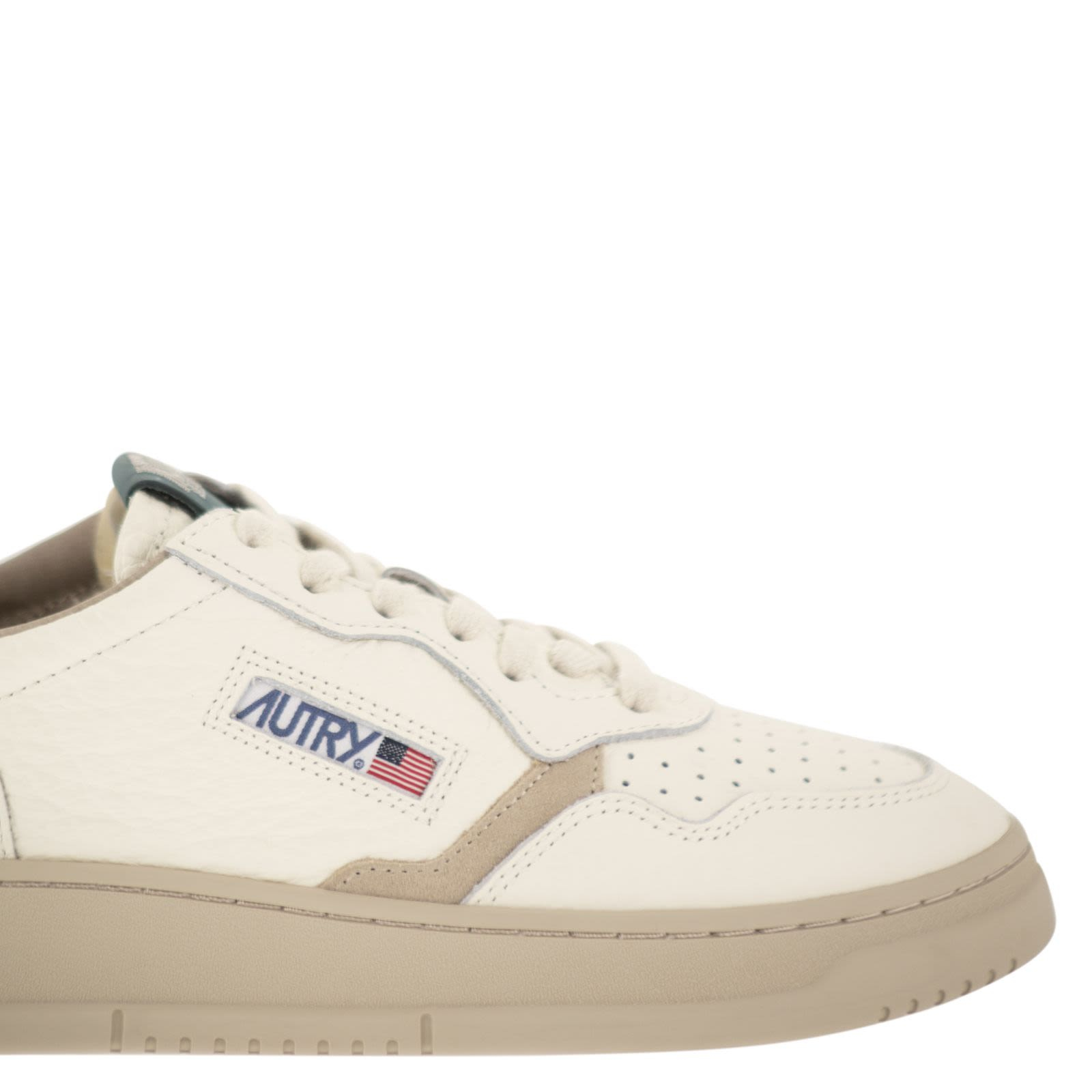 [AUTRY] Sneakers FW26 AULMNE18