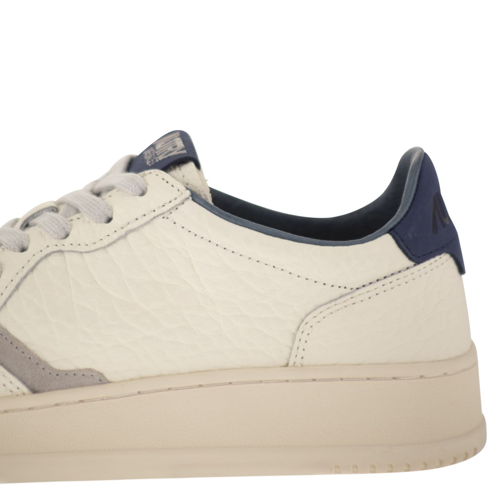 [AUTRY] Sneakers FW26 AULMNE20