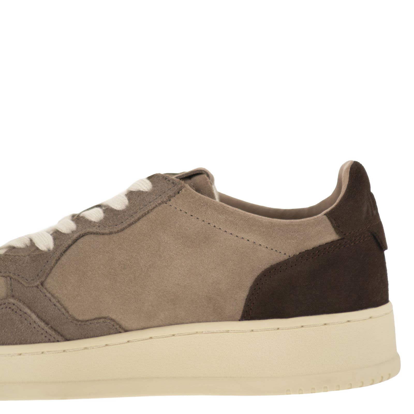 [AUTRY] Sneakers FW26 AULMTS41