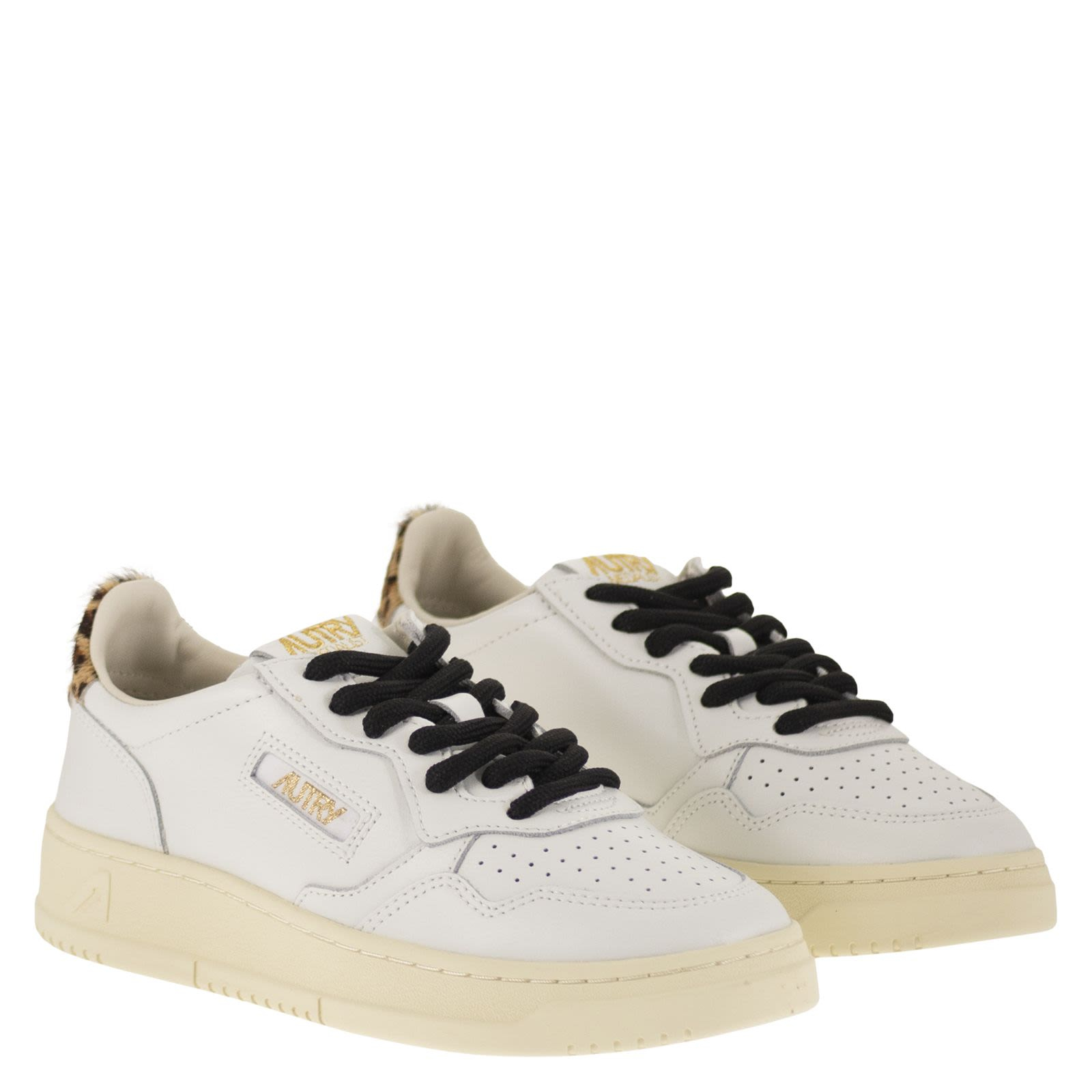 [AUTRY] Sneakers FW26 AULWOC02