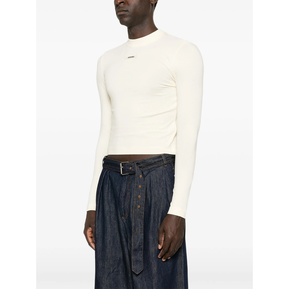 [JACQUEMUS] T-shirts Long Sleeve FW26 TSW00155A AJ00124 130