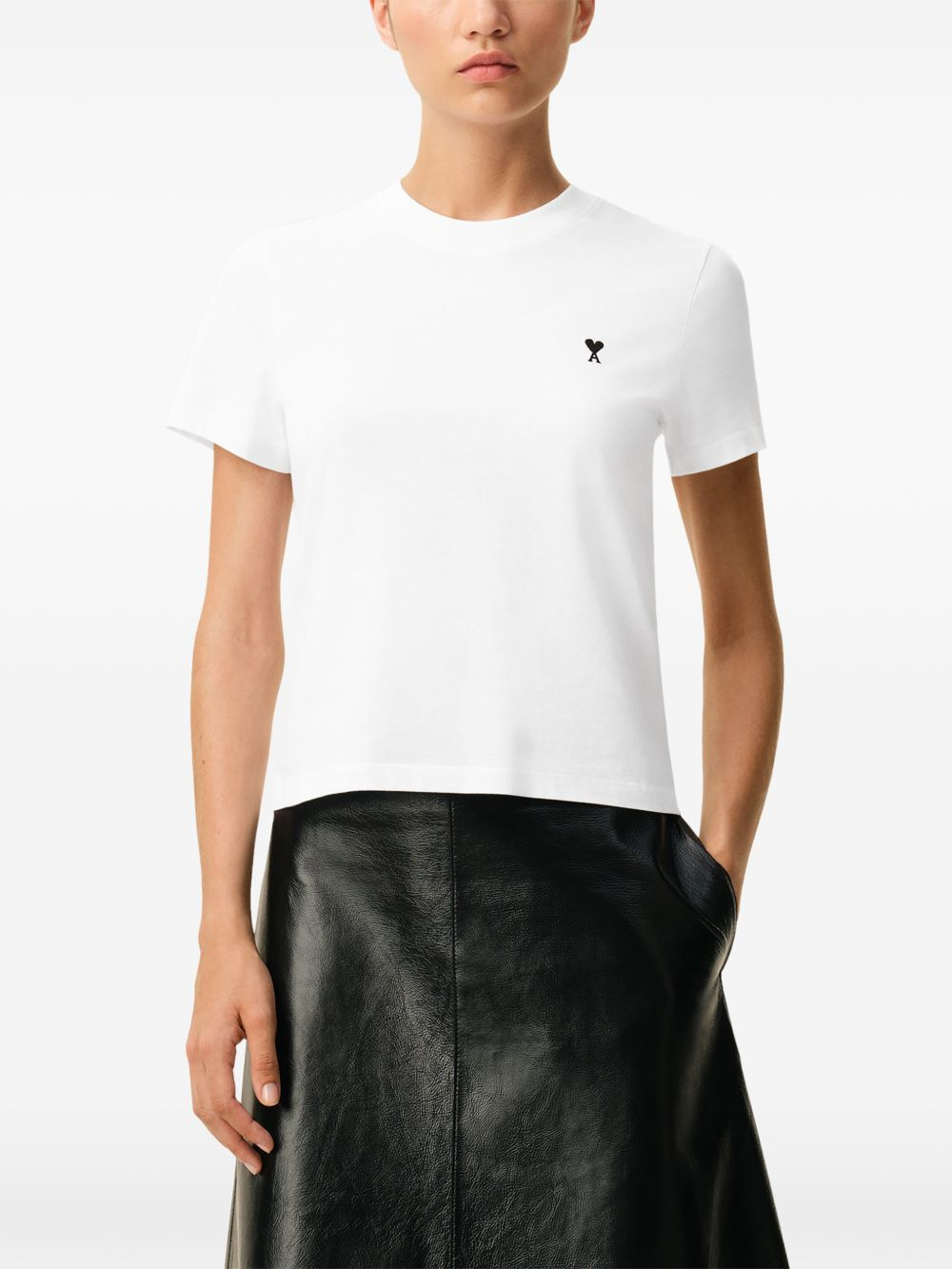 [Ami Paris] T-shirts Short Sleeve FW26 FTS347724100