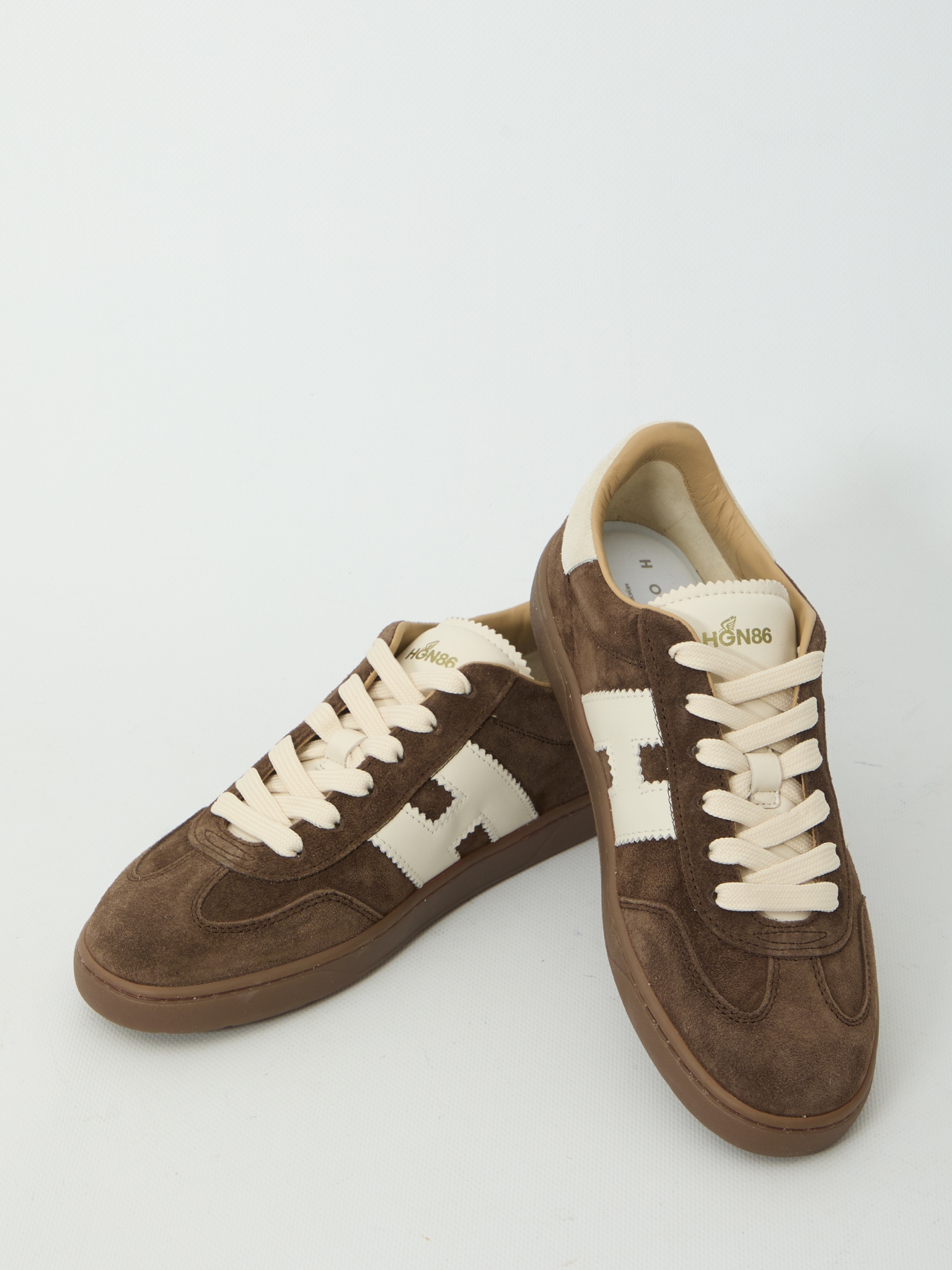 [Hogan] Sneakers FW26 HXW6470FB60_UHK_02FJ