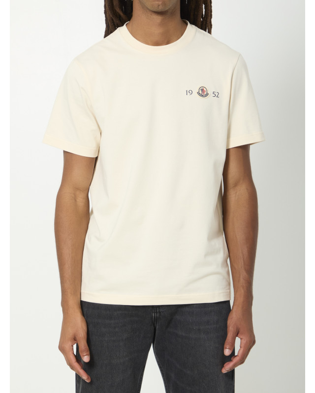 [Moncler] T-shirts Short Sleeve FW26 L20918C00052_8790F_034
