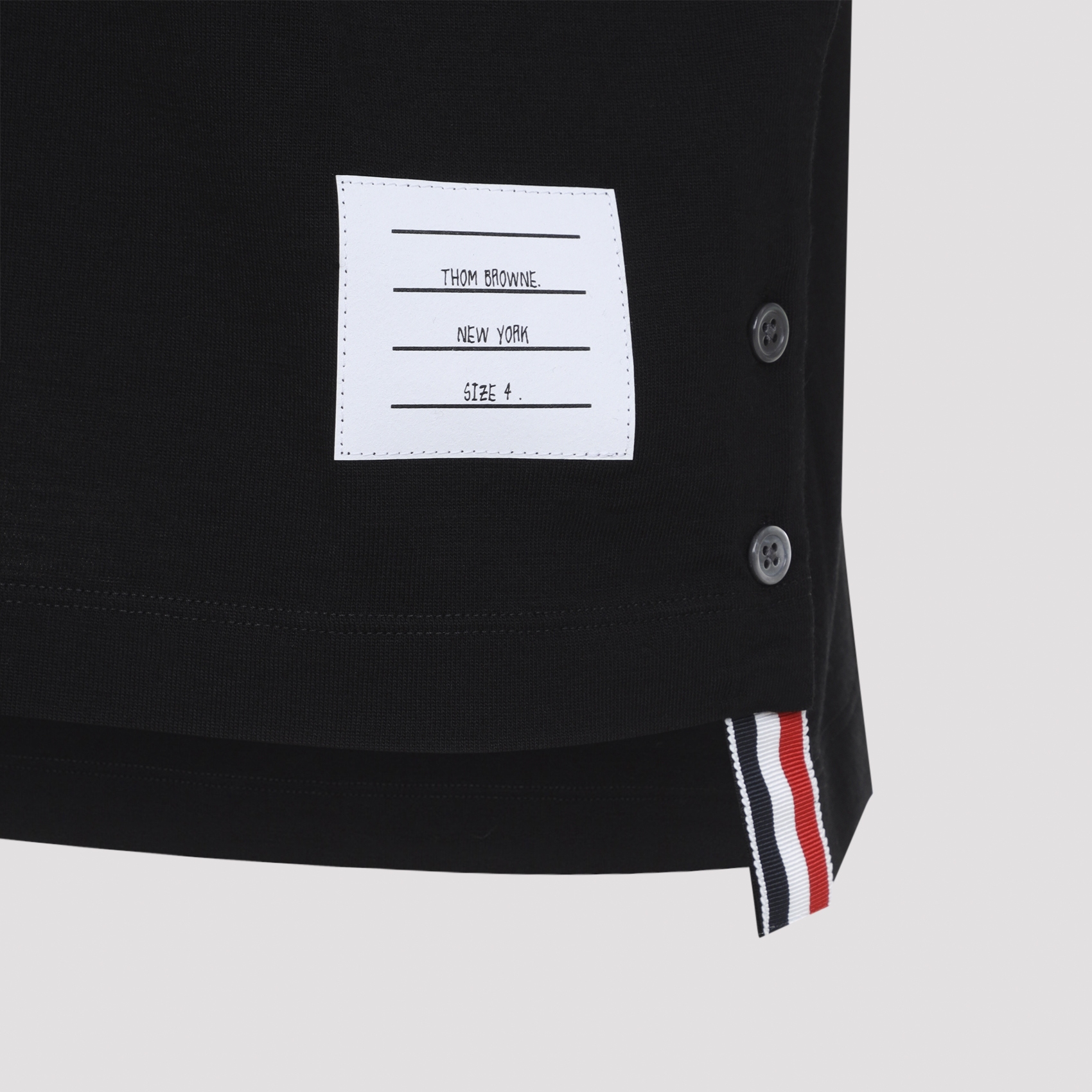 [Thom Browne] T-shirts Short Sleeve FW26 MJP254A.J0301