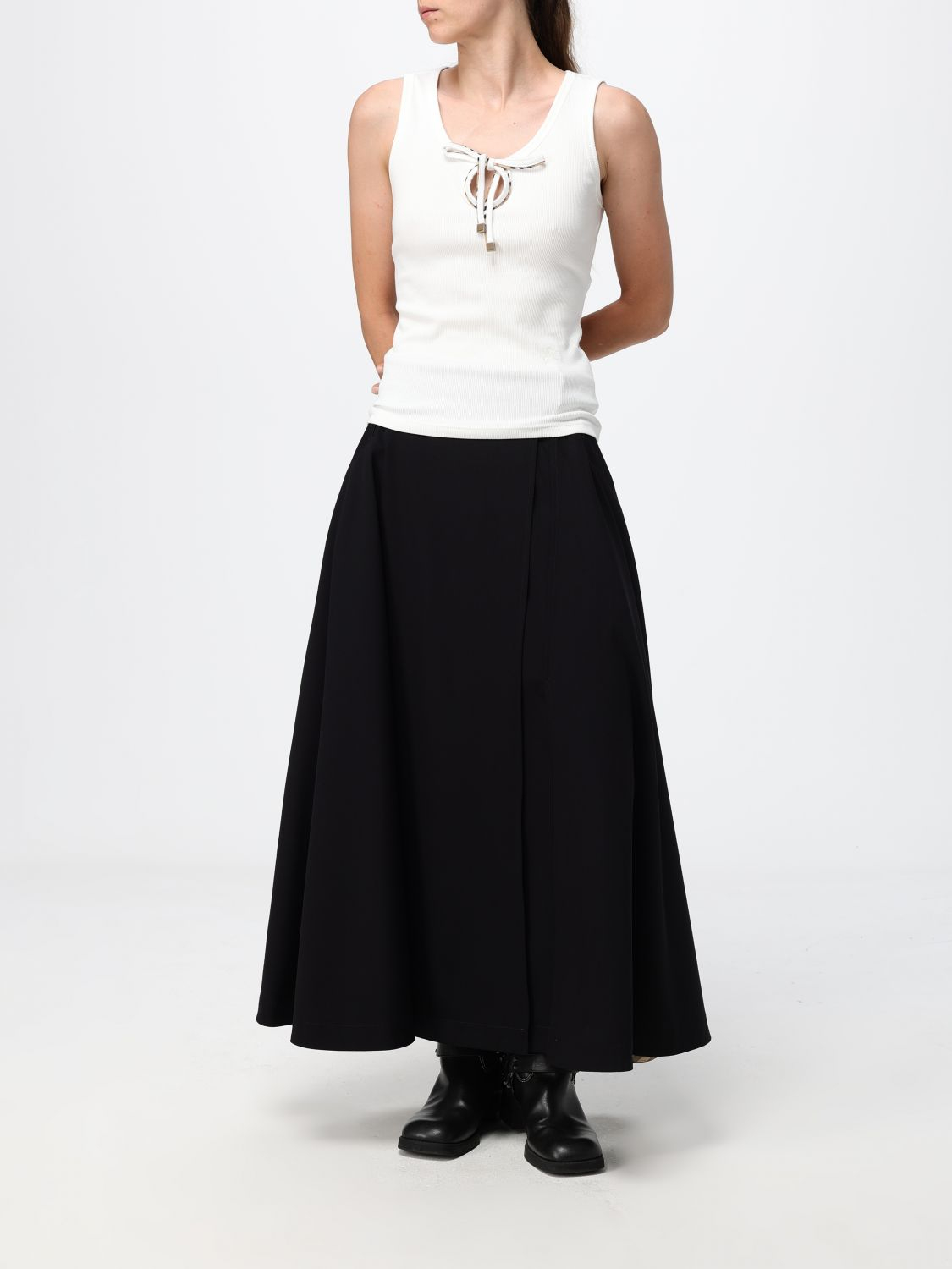 [Burberry] T-shirts Sleeveless FW26 8127208