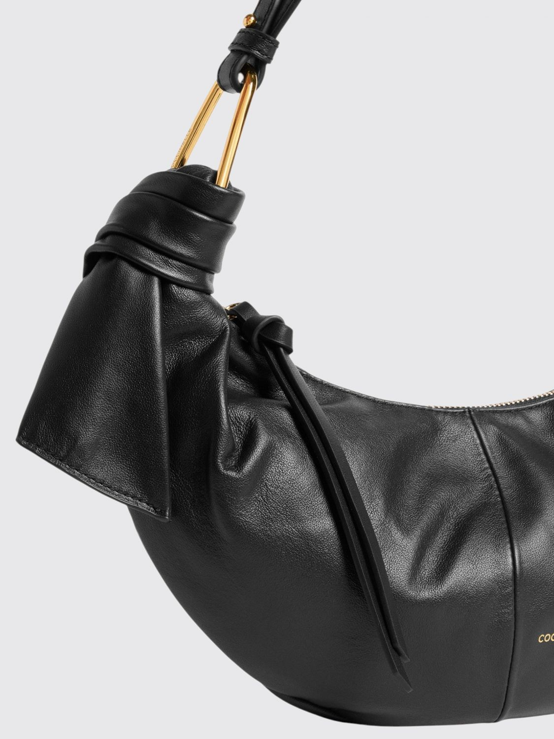 [Coccinelle] Shoulder bag SS26 E1U1A130301 001