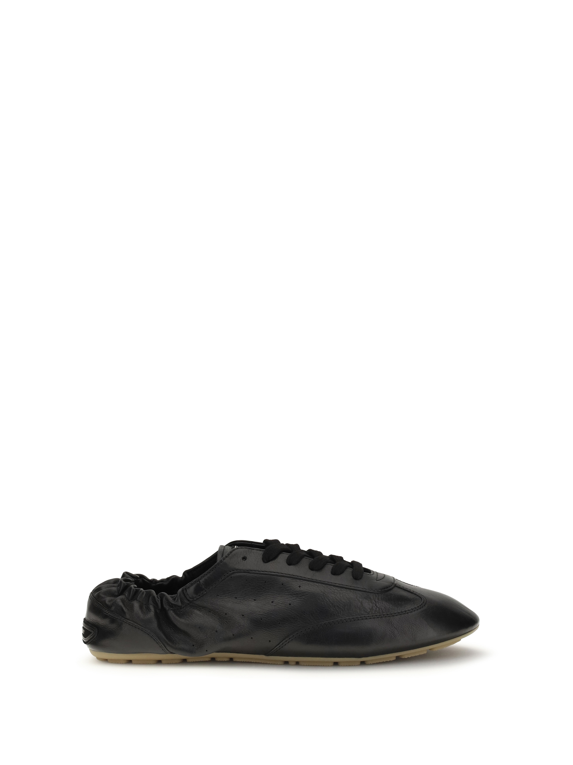 Lewis Sneakers