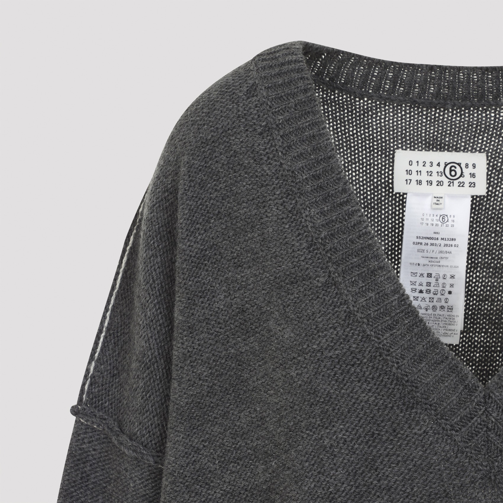 [MM6 Maison Margiela] Knitwear FW26 S52HN0016.M13289