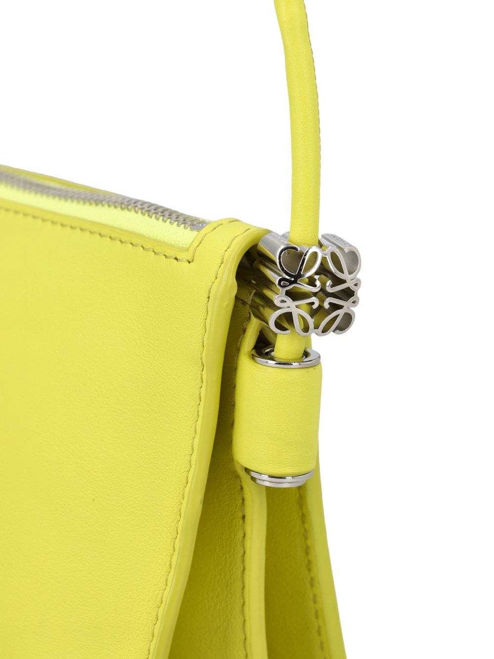 [Loewe] Clutch bag FW26 C630R10X038240