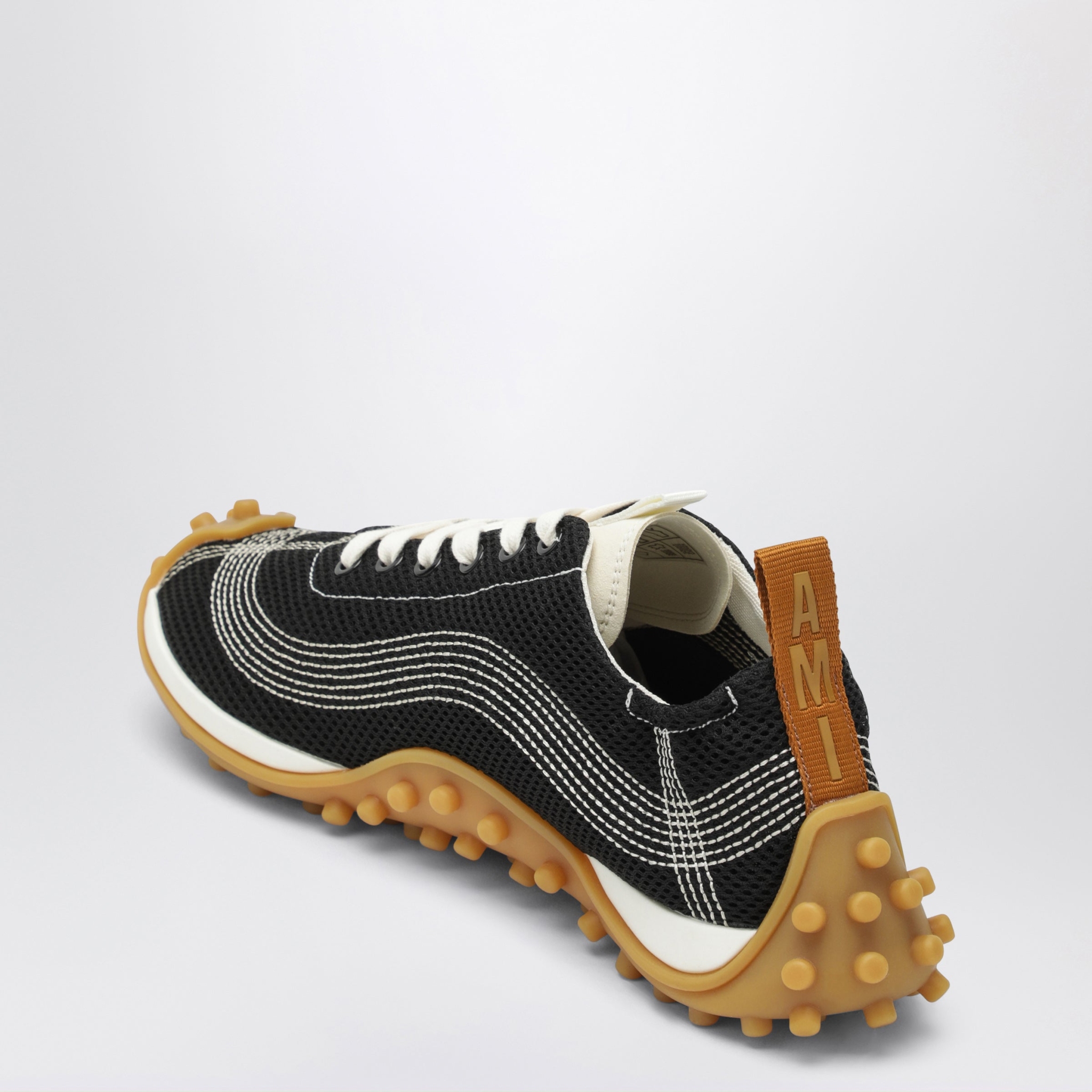 [Ami Paris] Sneakers FW26 USN505AW0003