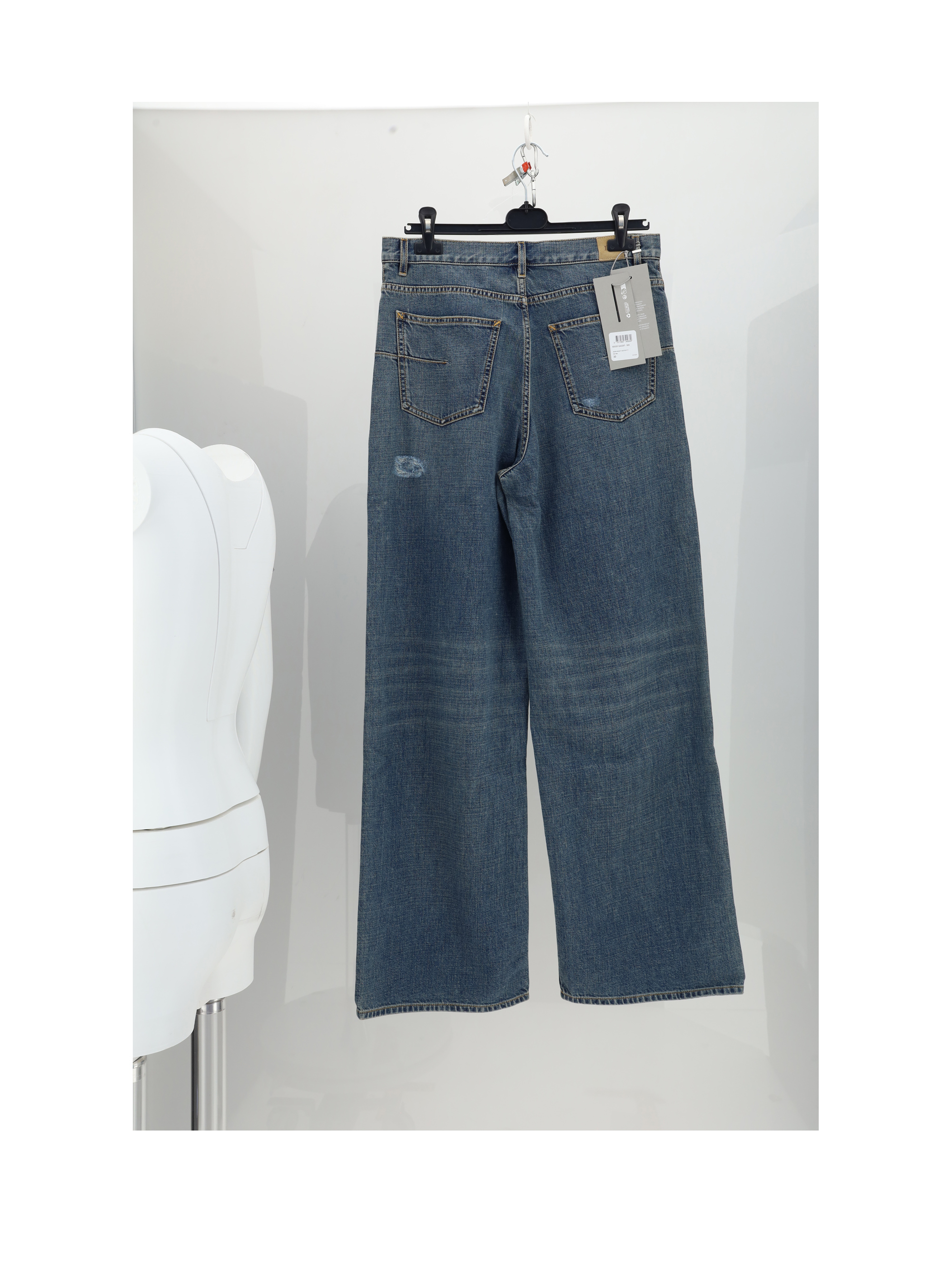 DENIM DESTROYED PANT