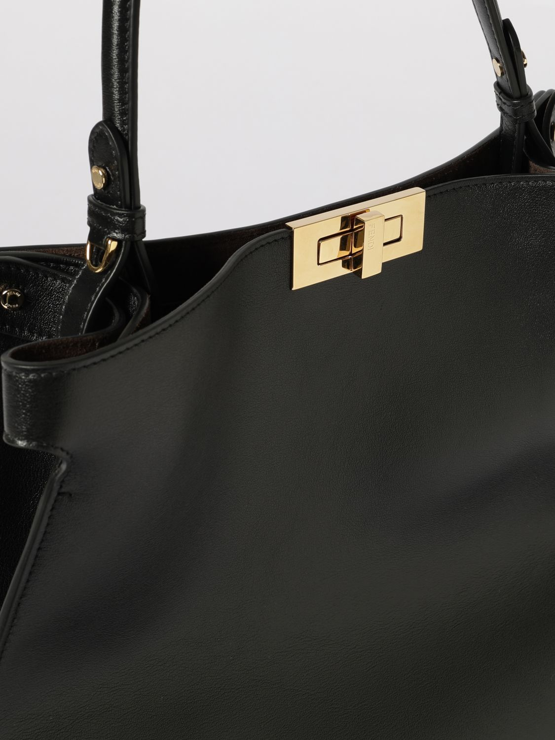 [Fendi] Tote bag SS26 8BN369AWPF F1DDQ