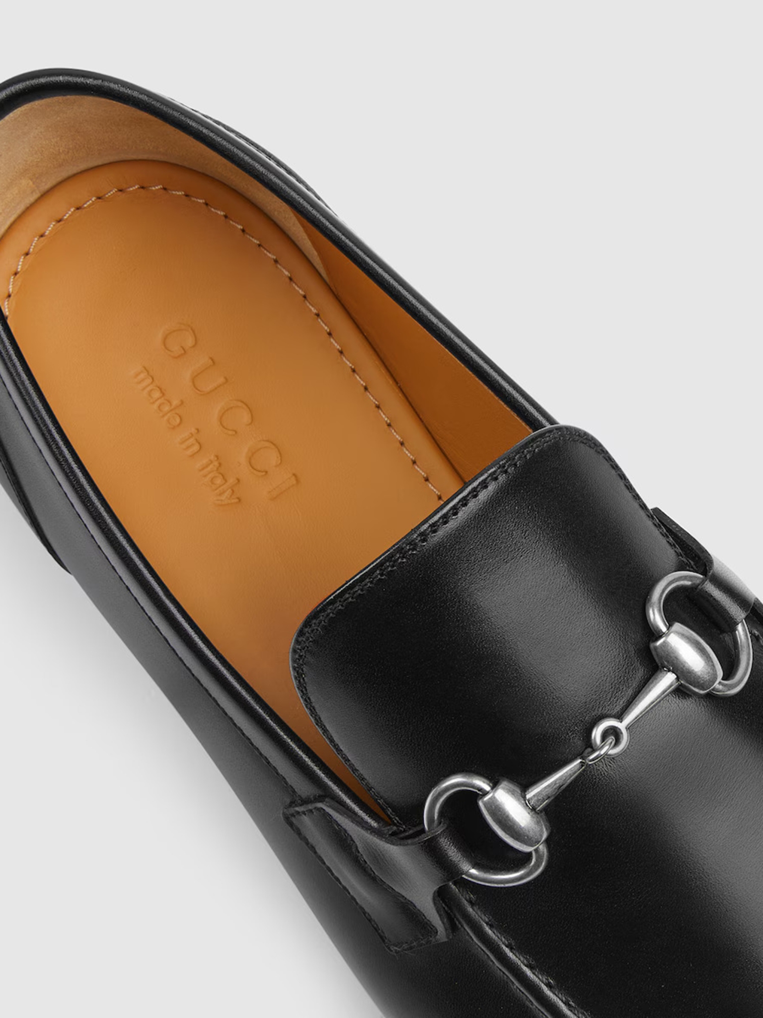 [Gucci] Loafer SS26 834289AADCW1000