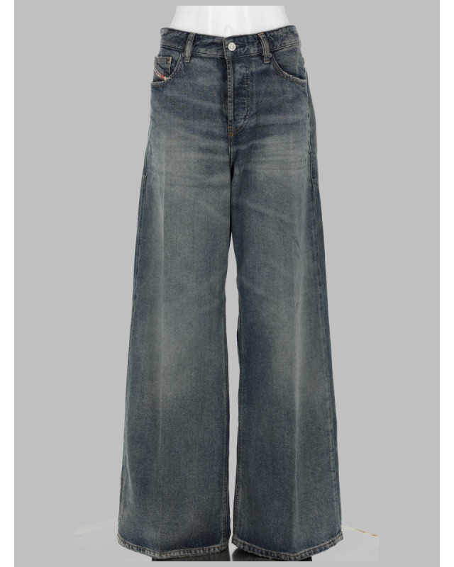 [Diesel] Jeans SS26 A06925_0BEBL01