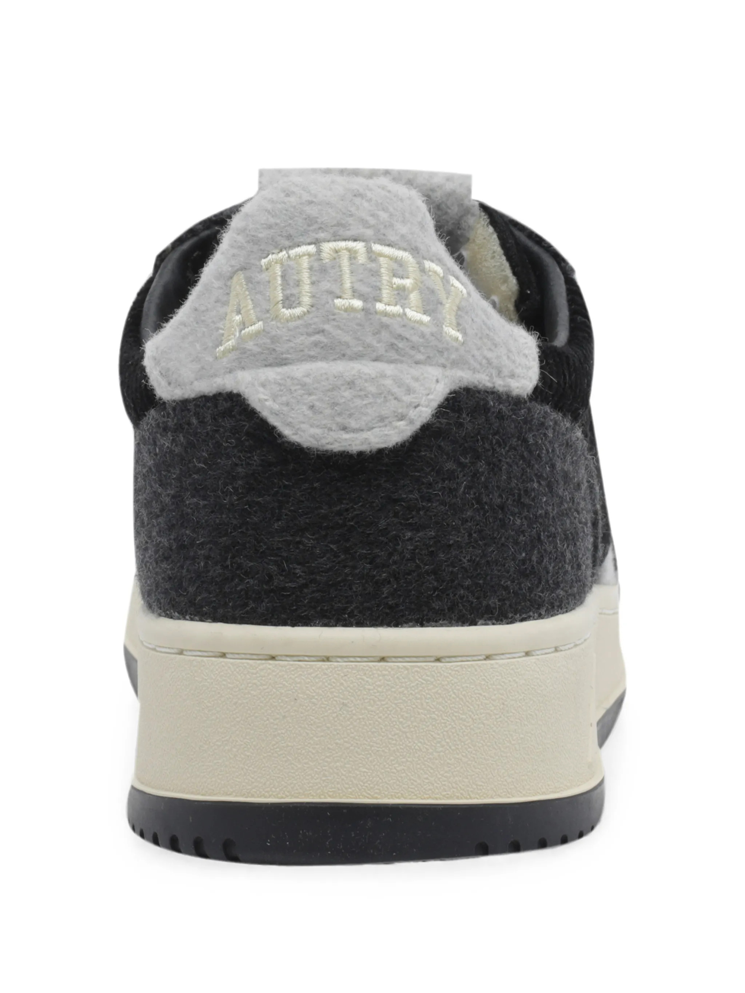 [AUTRY] Sneakers FW26 AULMV102